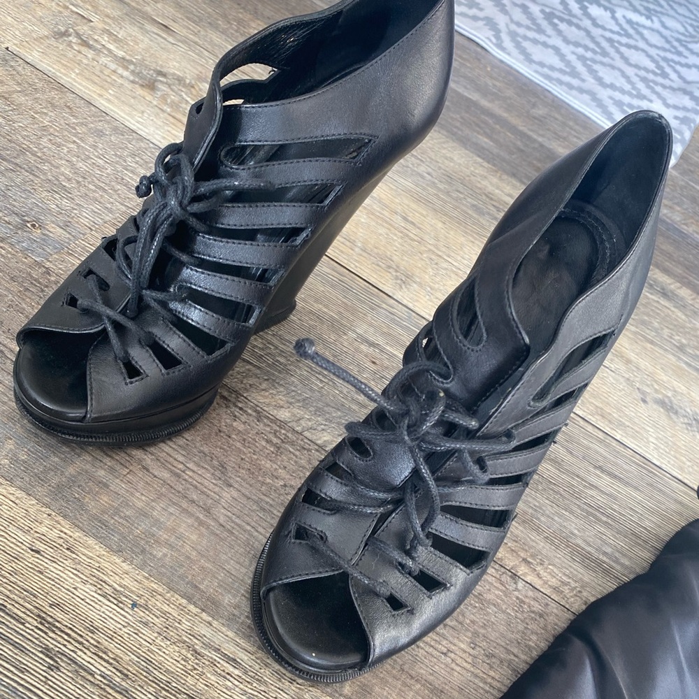YSL platform lace up wedge shoes 38.5